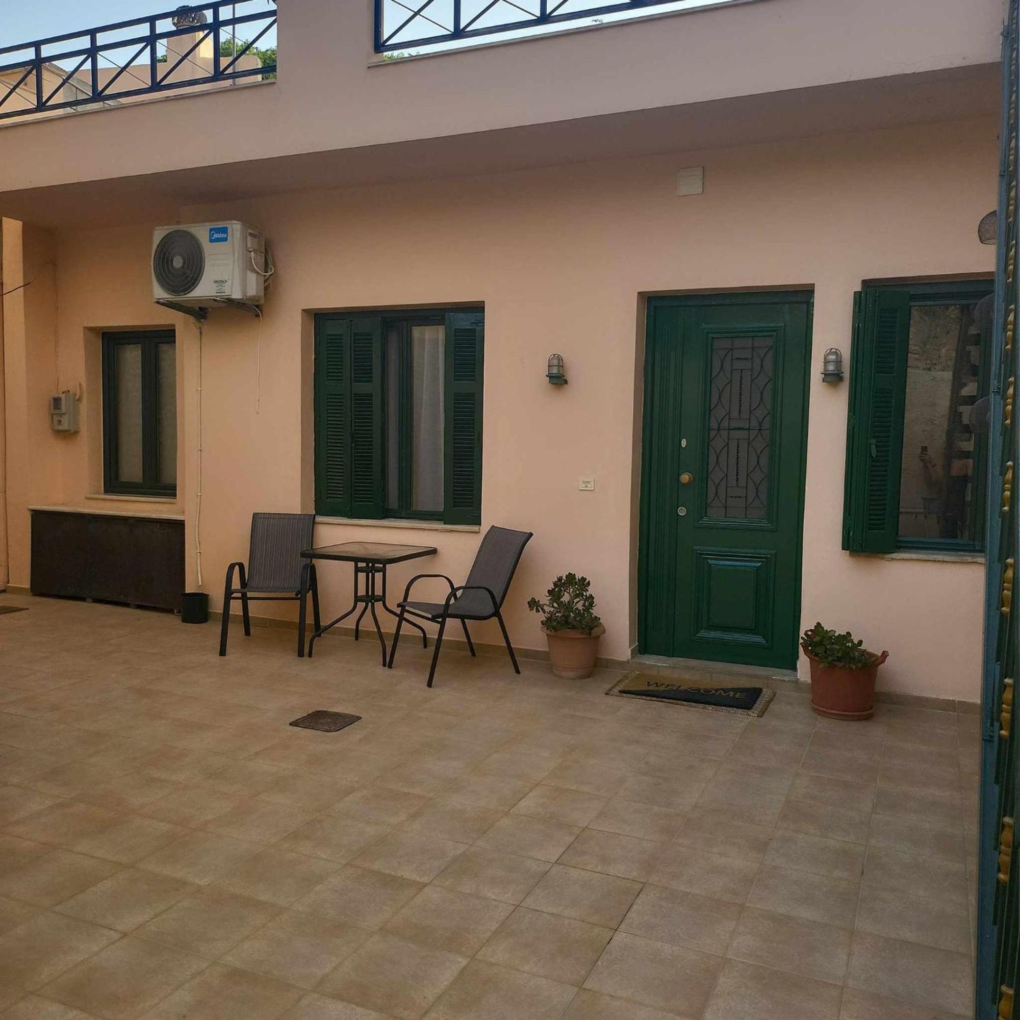 Creta Home In Heraklion Center 1 Стая снимка